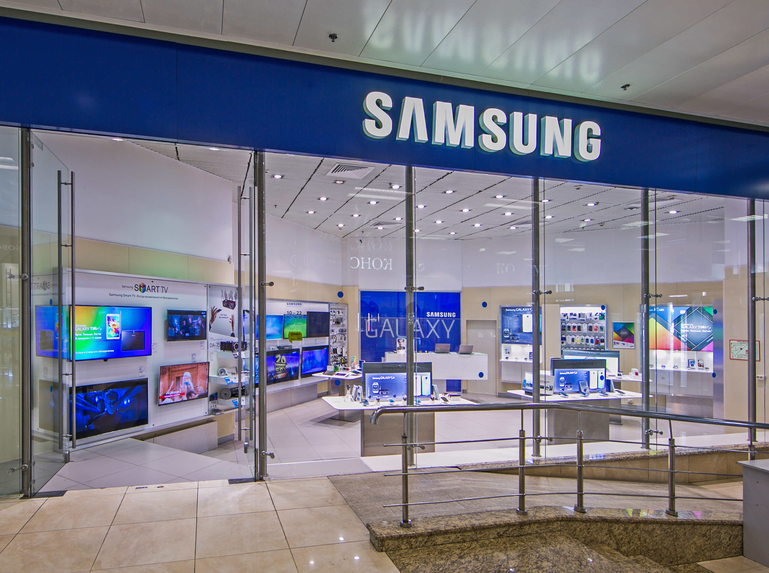 Inventive Retail Group открыла новый магазин Samsung в ТРК Москворечье